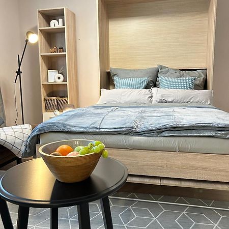 Zentrale Lage - Ideal Fuer Arbeit & Erholung Graben-Neudorf Eksteriør billede
